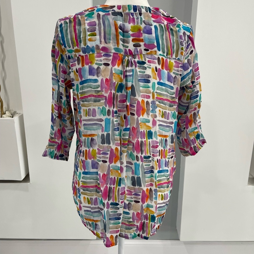 APNY Colorful Abstract Blouse - Picture 5 of 10